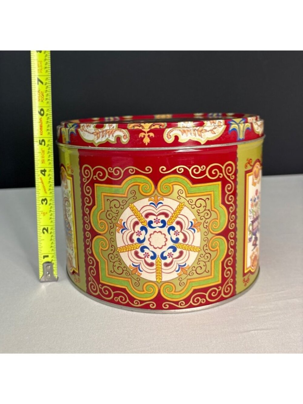 Nyakers Pepparkakor Swedish Gingersnap Cookie Tin Decorative Red Empty Tin Only - Picture 11 of 12